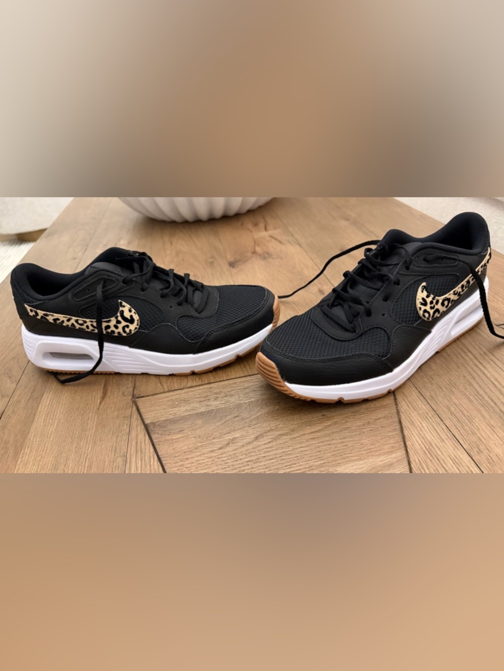 Nike Women's Air Max SC Shoe - Picture 11 of 12